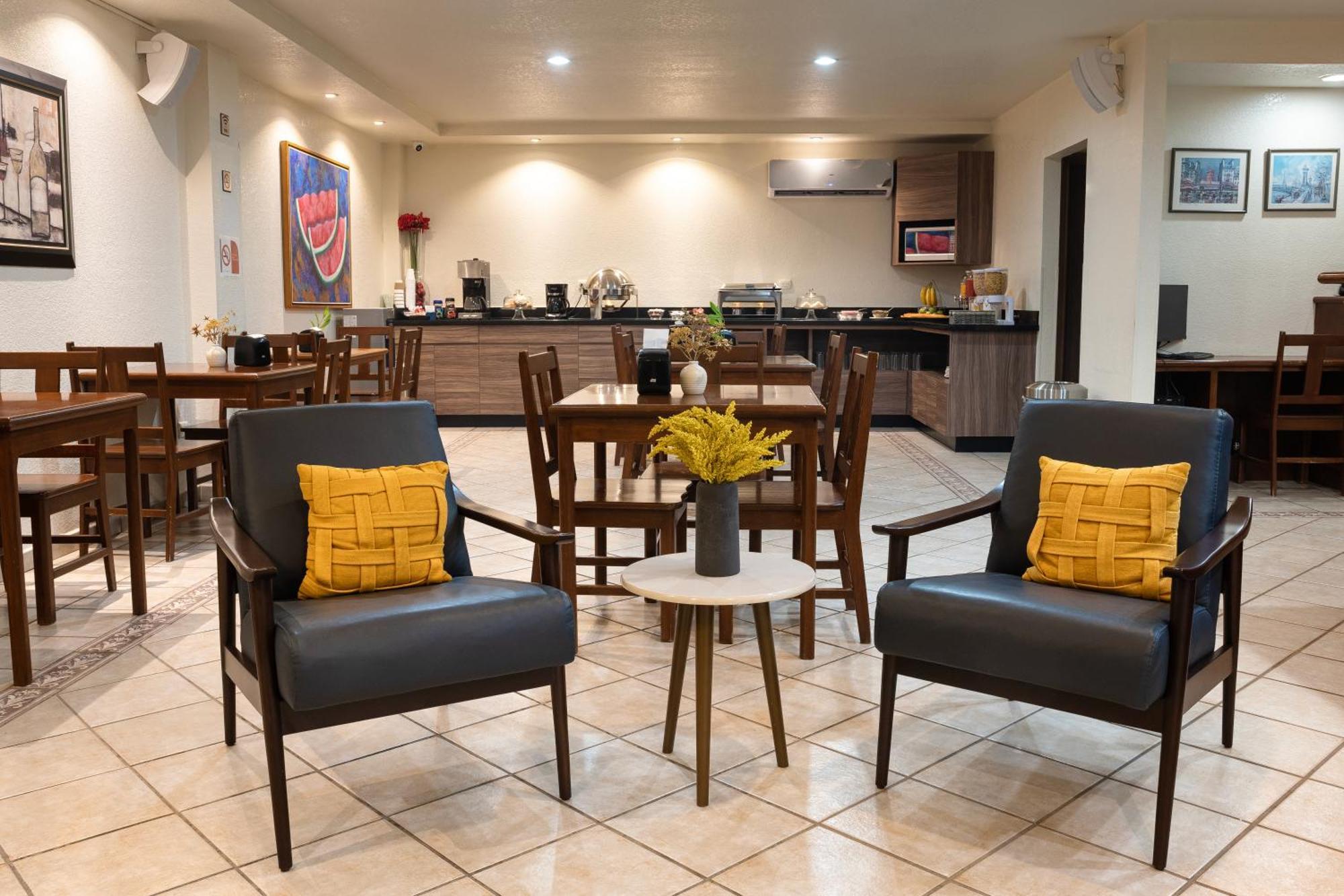 Hotel Quinta San Carlos Inn Manuel Valdez Εξωτερικό φωτογραφία