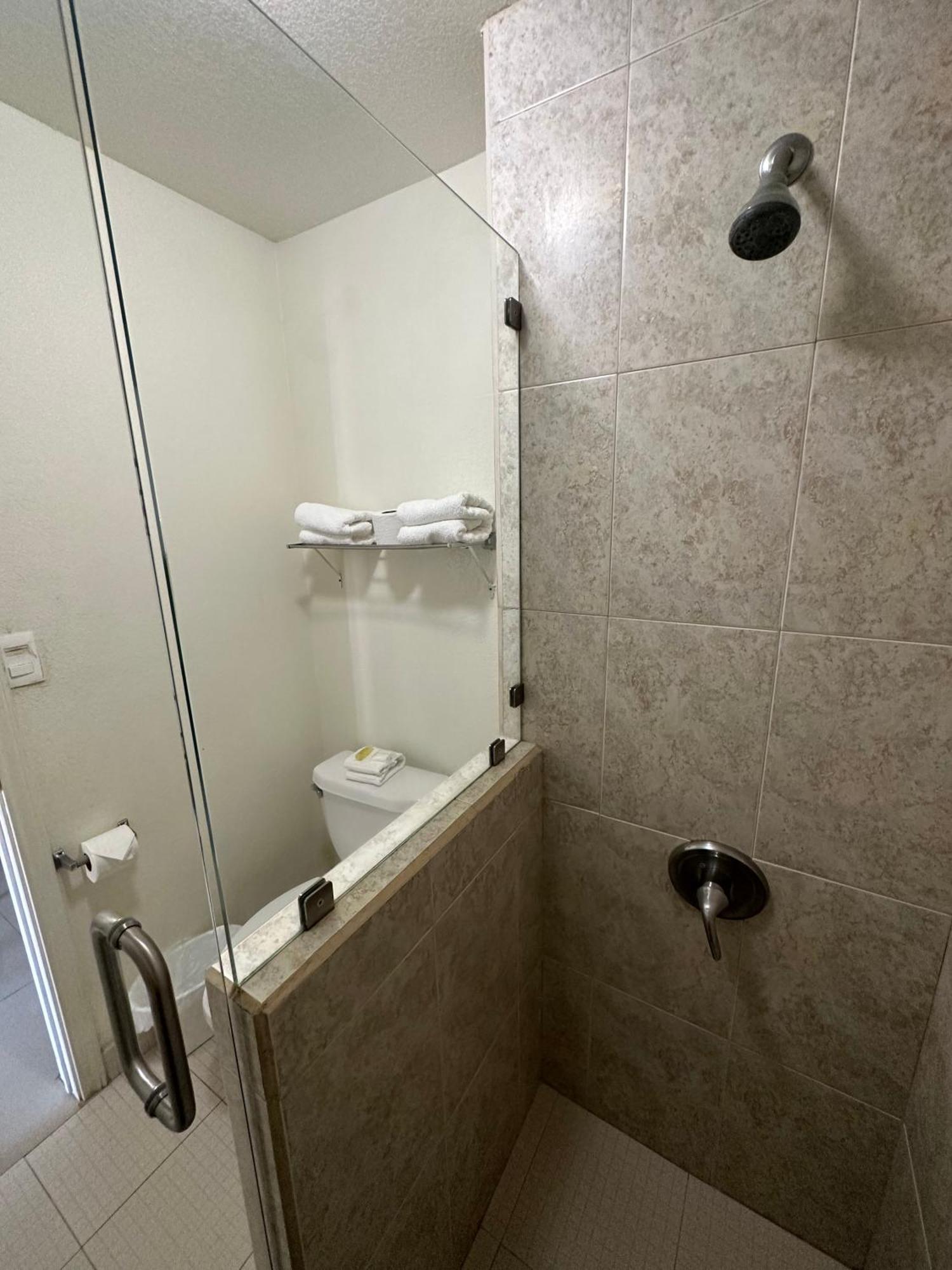 Hotel Quinta San Carlos Inn Manuel Valdez Εξωτερικό φωτογραφία