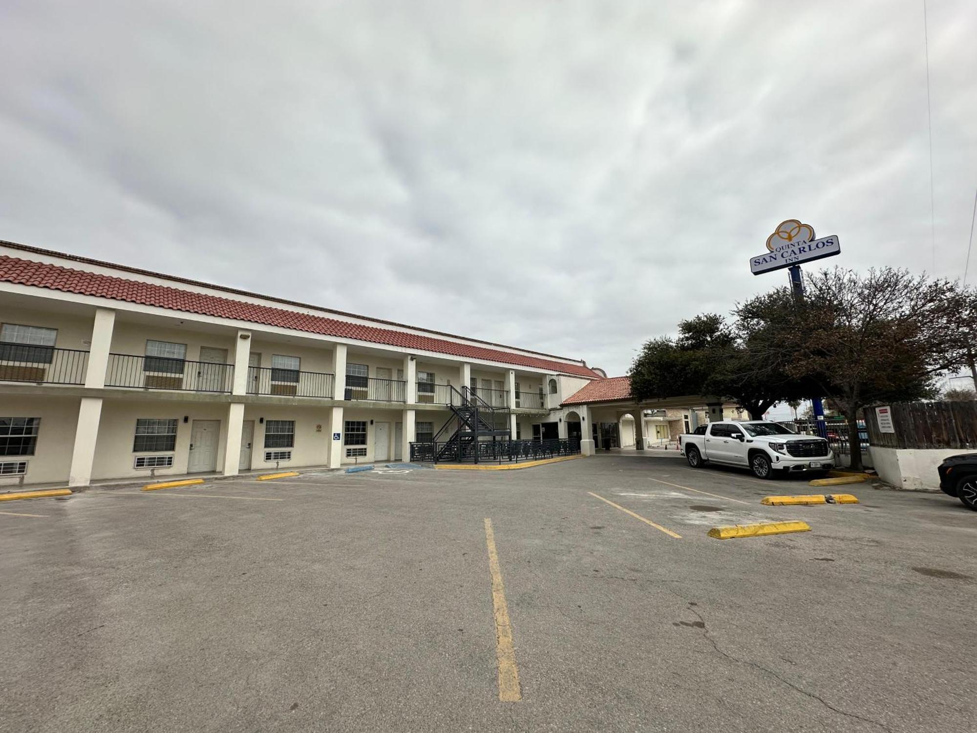 Hotel Quinta San Carlos Inn Manuel Valdez Εξωτερικό φωτογραφία